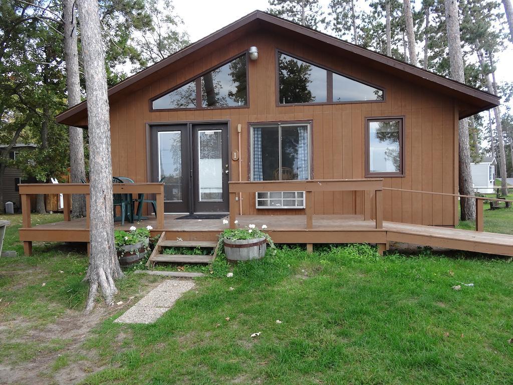 Stony Point Resort & Campground Cass Lake Room photo